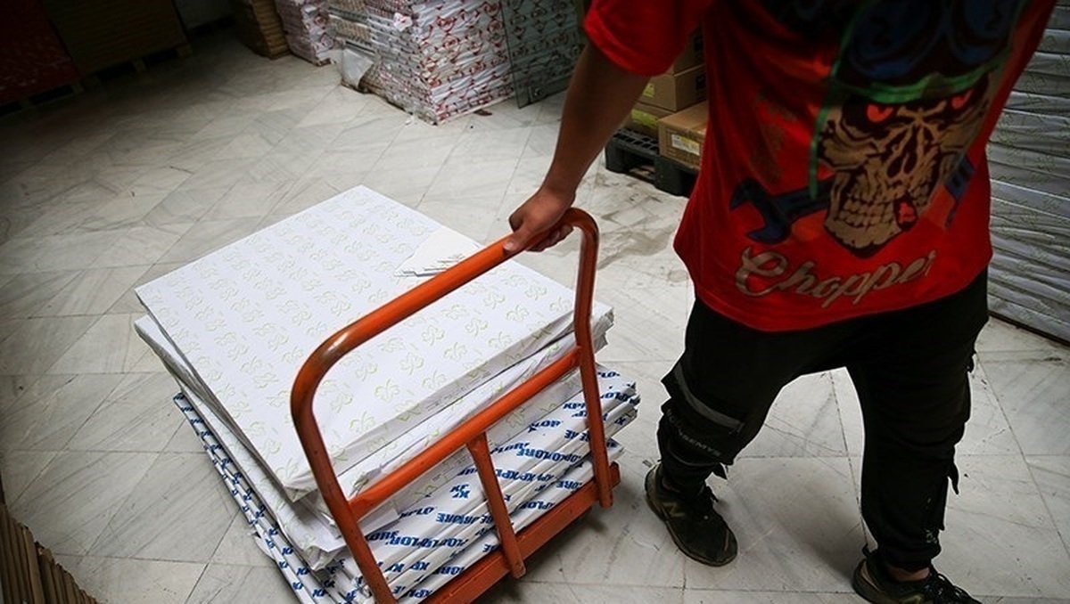 افزایش ۱۸۰ درصدی قیمت کاغذ روزنامه