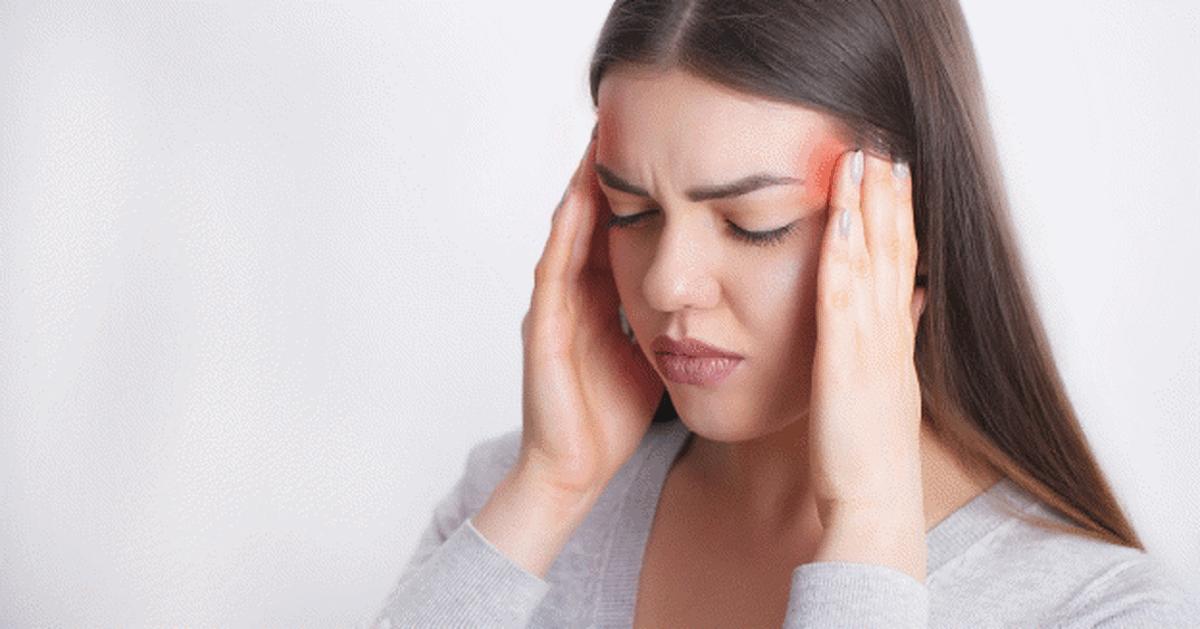 کدام سردرد‌ها خطرناک‌اند؟ نشانه‌هایی که باید فوراً به پزشک مراجعه کنید