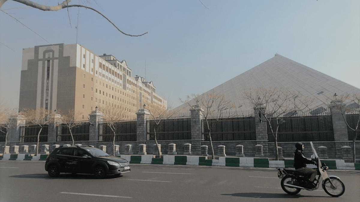 سلیمی: مجلس سه شنبه و چهارشنبه تعطیل نیست