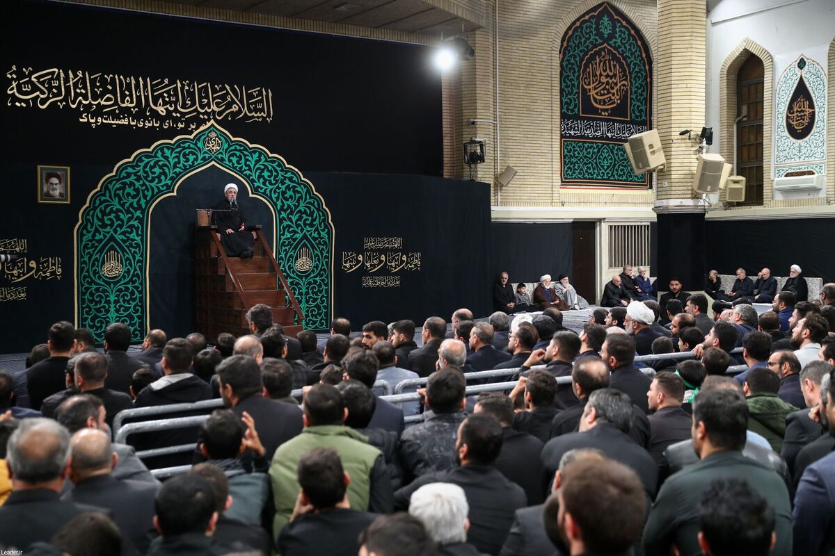 مراسم عزاداری شب شهادت حضرت زهرا با حضور سران قوا