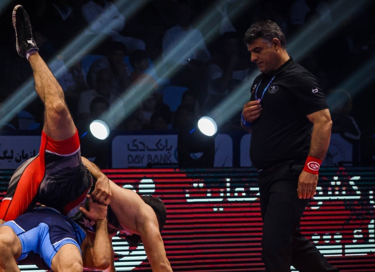 لیگ کشتی آزاد؛ استقلال با یزدانی فینالیست شد