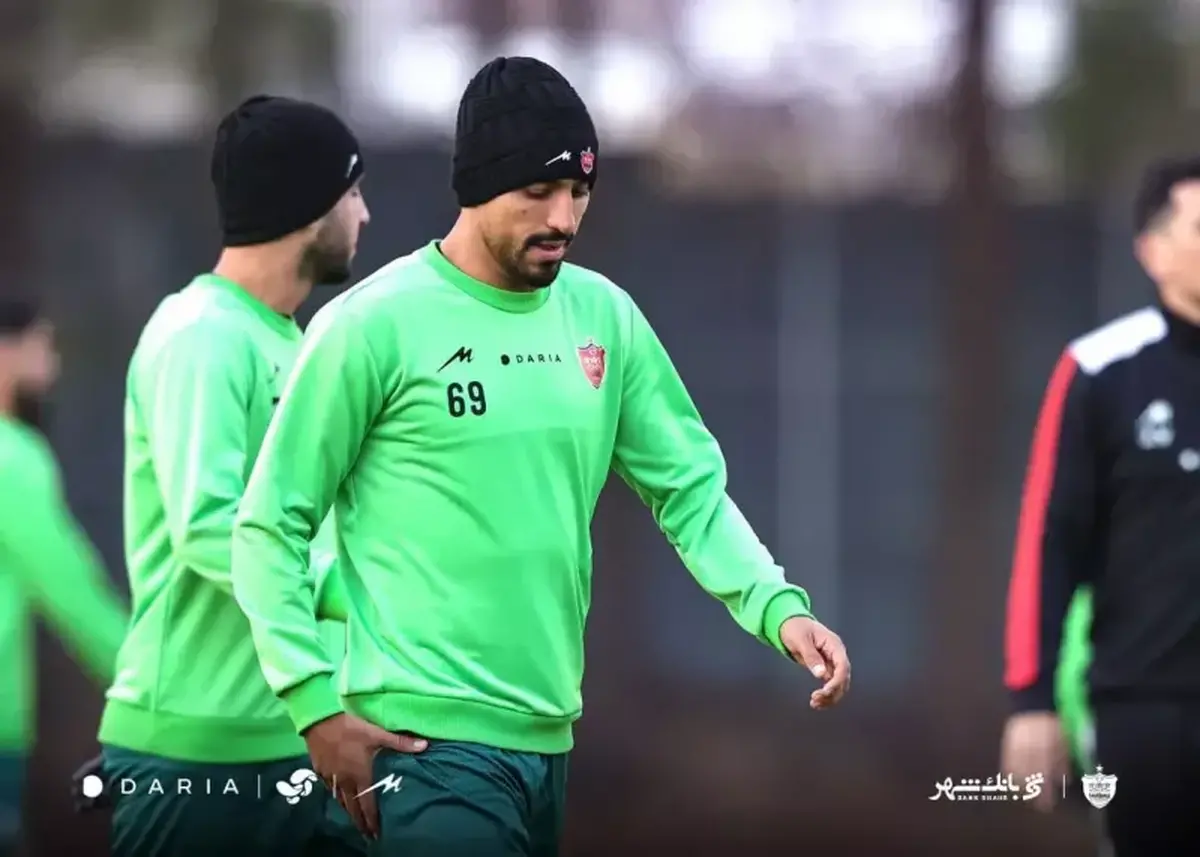 بهترین گلزن حریف پرسپولیس، روی نیمکت سرخ!