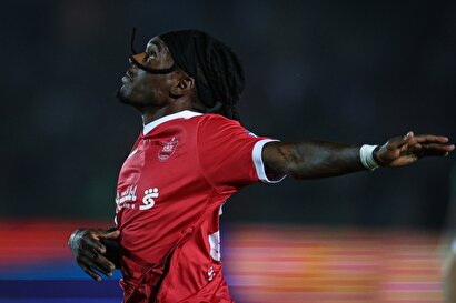 پرسپولیس با بیفوما به صدر برگشت؛