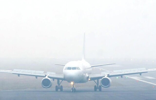 ۷ پرواز ورودی و خروجی فرودگاه اهواز مختل شد