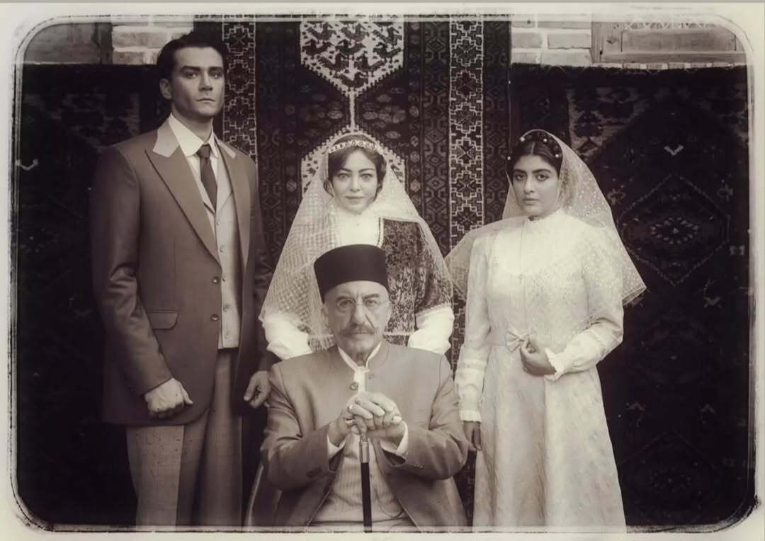 عکس/ خانواده «منصور» بامداد خمار کامل شد