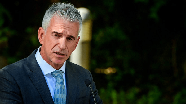 رئیس موساد: موظفیم نگذاریم ایران برنامه هسته‌ای خود را از سر بگیرد