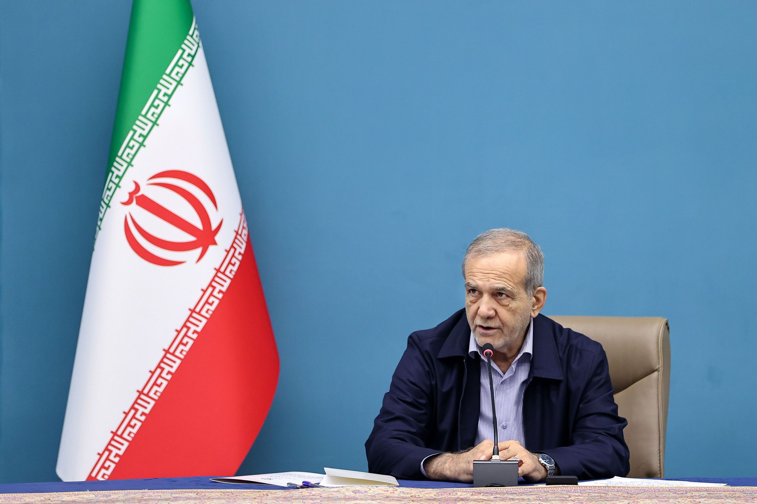 پزشکیان: قبول نیست که یک عده را نخبه و بقیه را هیچ ببینیم