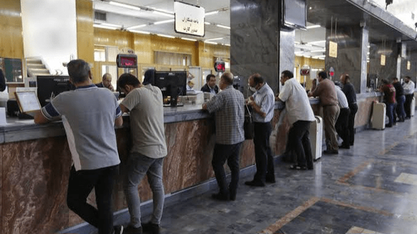 از هر ۱۰۰ متقاضی وام ازدواج ۷۳ نفر دست خالی می‌مانند!