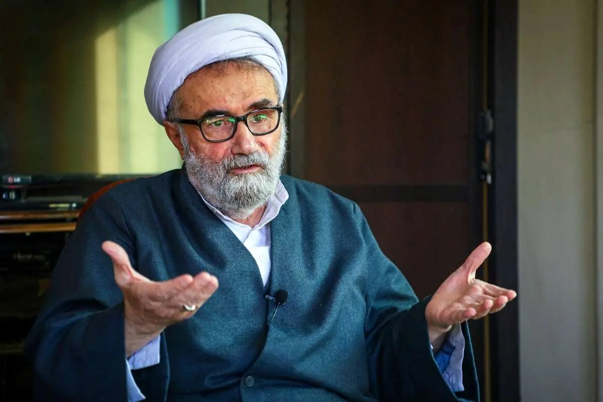 انتقاد تند مسیح مهاجری از پزشکیان: شما هم راه احمدی‌نژاد را می‌روید