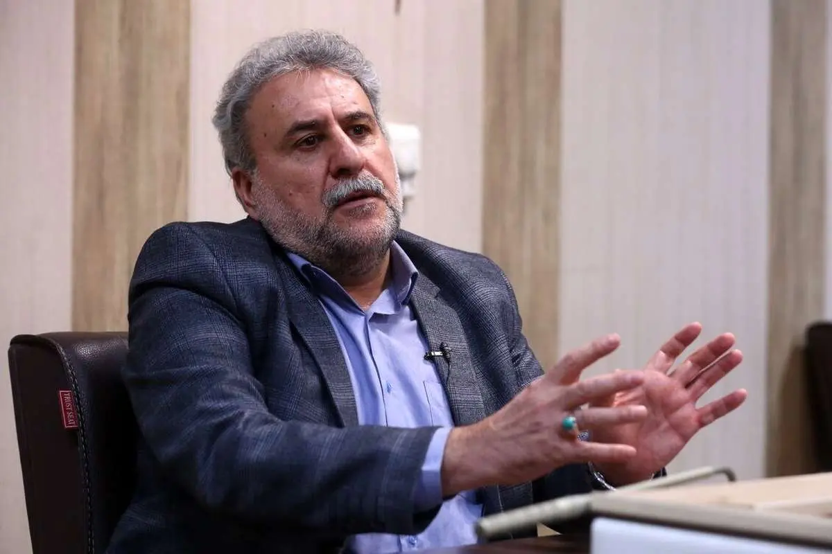 واکنش فلاحت‌پیشه به ماجرای افشا شدن سیمکارت و اینترنت سفید مدافعان فیلترینگ