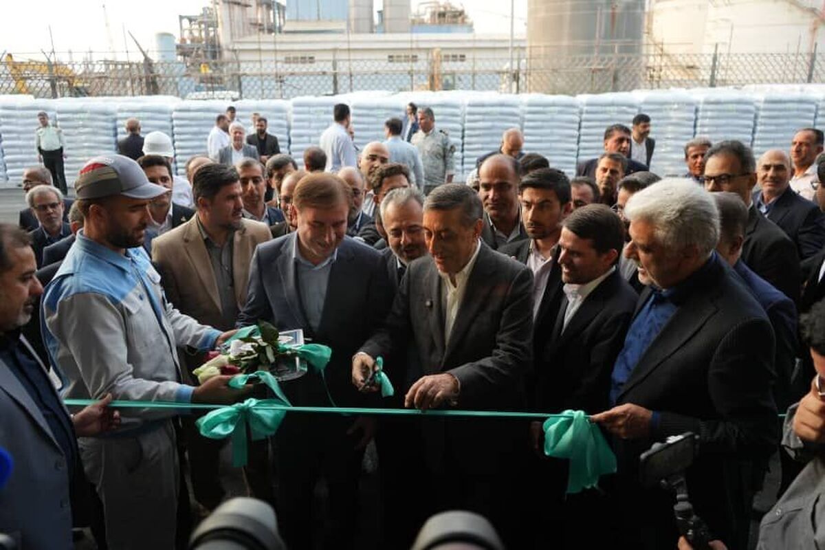 قائم‌پناه: هدف اصلی دولت از اصلاح قیمت بنزین مهار تورم است