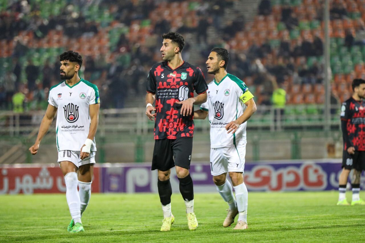 توقف ذوب‌آهن مقابل خیبر در فولادشهر