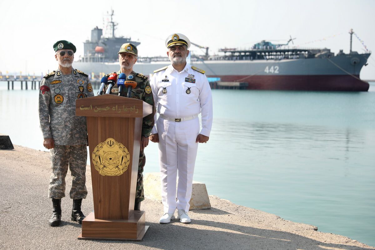 فرمانده ارتش: آماده هرگونه پاسخ قاطع در هر نقطه‌ای هستیم