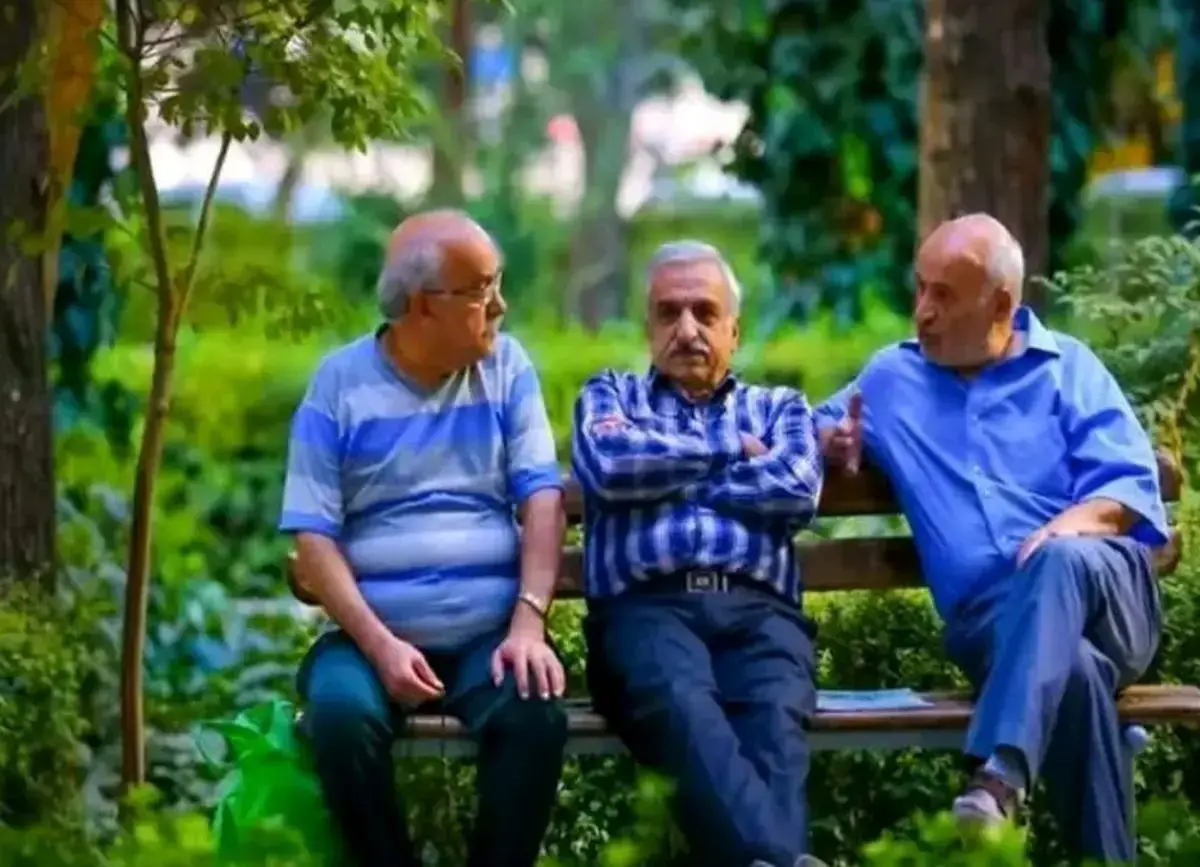 دریافتی بازنشستگان در سال ۱۴۰۵ چقدر می‌شود؟