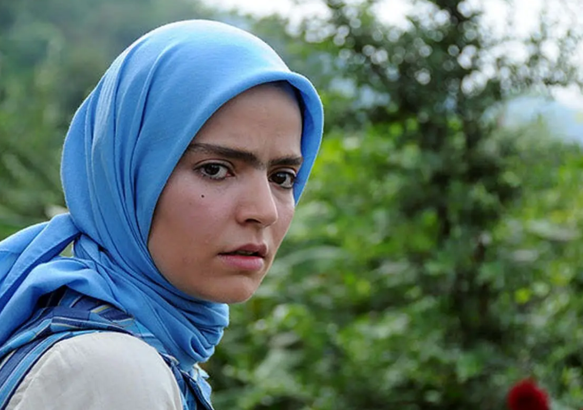 گلرخ سریال از یاد رفته در جشن تولد ۴۴سالگی‌اش