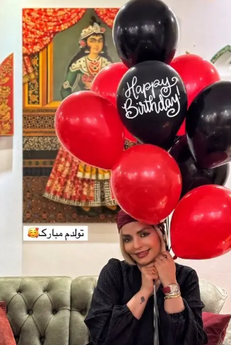 گلرخ سریال از یاد رفته در جشن تولد ۴۴سالگی‌اش