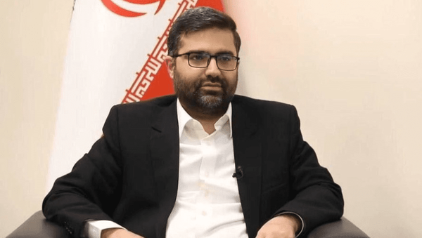 سقاب به مجلس می‌رود