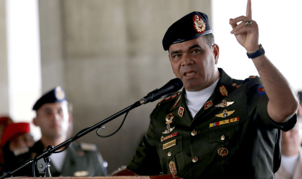 وزیر دفاع ونزوئلا: هرگز اجازه نمی‌دهیم شرافتمان لکه‌دار شود