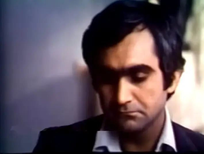 تصویر ناصر ممدوحِ ۳۵ ساله کنار گوگوش در اولین فیلمش