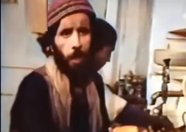 چهره محمود بصیری ۳۰ ساله در اولین فیلم‌هایش پیش از انقلاب