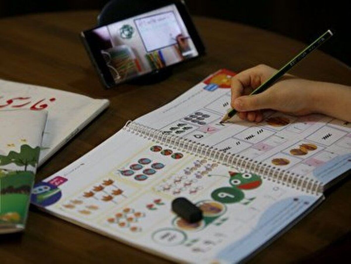 مدارس سمنان دوشنبه غیرحضوری است