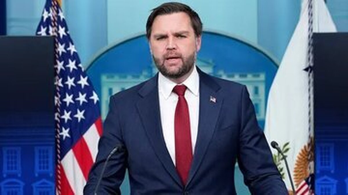 ونس: پیشنهاد ایران توسط چت جی پی تی نوشته شده بود، آن را به سطل آشغال انداختیم/ پیشنهاد دوم شان خوب بود