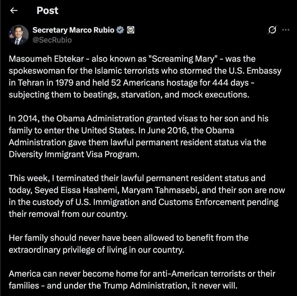 مجوز اقامت پسر معصومه ابتکار در آمریکا باطل شد