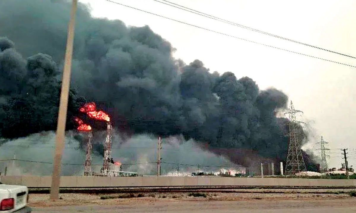 عباس عبدی: به شرطی پیروز جنگ خواهیم بود که بتوانیم اقتصاد کشور را سر و سامان دهیم