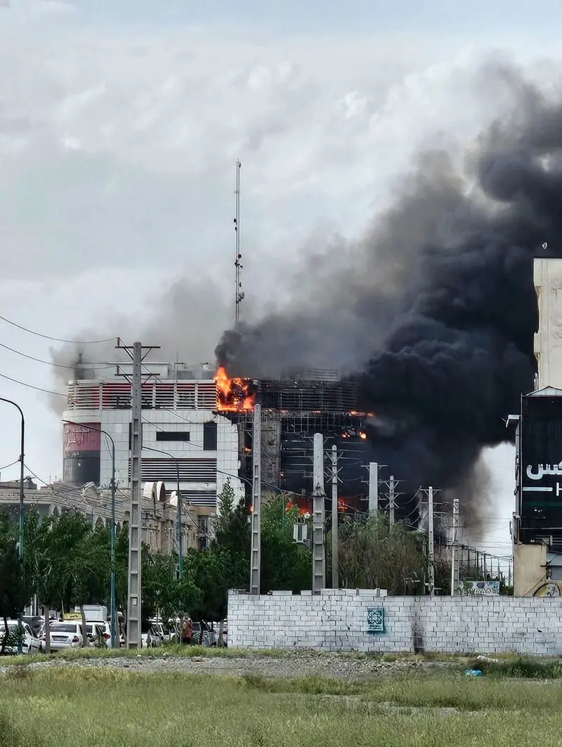 آتش سوزی در پاساژ ارغوان تهران