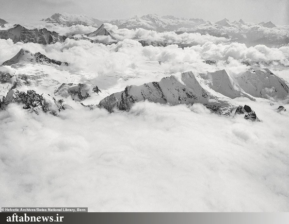 اولین عکس هوایی گرفته شده در سوئیس در سال ۱۹۰۹ که نخستین عکس موفق گرفته شده از فراز رشته کوه‌های آلپ سوییس از داخل یک بالن بوده است. 