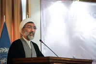 رهبری در ماه‌های اخیر دو جلسه با حضور سران برای حل مشکلات اجتماعی، تشکیل دادند