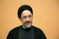 محمد خاتمی: اگر بگوییم در تعیین‌کننده‌ترین وضعیت بعد از انقلاب قرار گرفته‌ایم، گزافه نگفته‌ایم