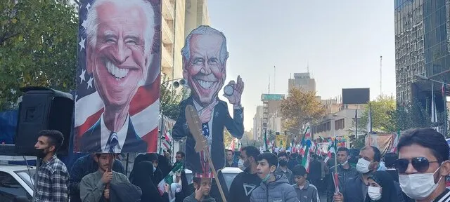 تصاویر| گزارش راهپیمایی ۱۳ آبان ۱۴۰۱؛ دولت انقلابی، انتقام، انتقام!