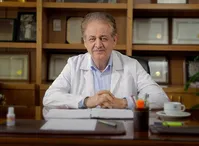 خطر تشدید کرونا در پاییز / ۱۸ میلیون ایرانی کرونا گرفته‌اند