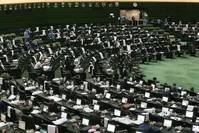 شوک مجلس به بازار سکه و ارز؛ دلار و سکه چقدر گران شدند؟