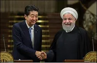 تصاویر| کنفرانس مطبوعاتی روحانی و نخست‌وزیر ژاپن