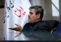 بازی سیاسی با احمدی‌نژاد / عارف نامزد نمی‌شود