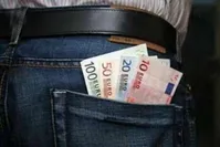 پول توجیبی بچه‌هایشان از خط فقر ۶ میلیون تومانی بیشتر است!