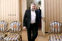 حشمت الله فلاحت پیشه به زندان محکوم شد