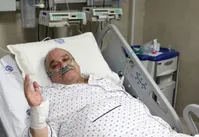 رهبر انقلاب برای محمد کاسبی چفیه فرستاد