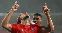 علیپور در حال مذاکره همزمان با استقلال و پرسپولیس!