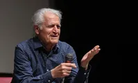 پیکر احمد پژمان از آمریکا به ایران می‌آید