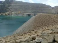 موج تشنگی در سد‌ها