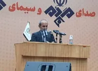شعار دانشجویان دانشگاه صنعتی شریف برای بازگشت عادل فردوسی‌پور به تلویزیون/ عکس