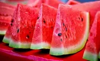 ۸ دلیل برای مصرف هندوانه