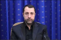 رئیس بانک مرکزی: بخشنامه کافی نیست؛ مسئولان حجاب و عفاف باید در بانک‌ها مستقر شوند