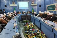 امام جمعه رشت: رهبر انقلاب، کار پیامبر خدا را انجام می‌دهد