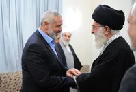 ادعای گلایه رهبر انقلاب از اسماعیل هنیه بخاطر بی‌خبر نگه‌داشتن تهران از حمله به اسرائیل| حماس: دروغ است!
