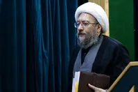 ناگفته‌های جلسه ردصلاحیت علی لاریجانی و ماجرای لرزش دست محسن رضایی