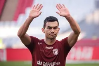 تبلیغ ستارگان استقلال برای جنیفر لوپز خواننده آمریکایی!